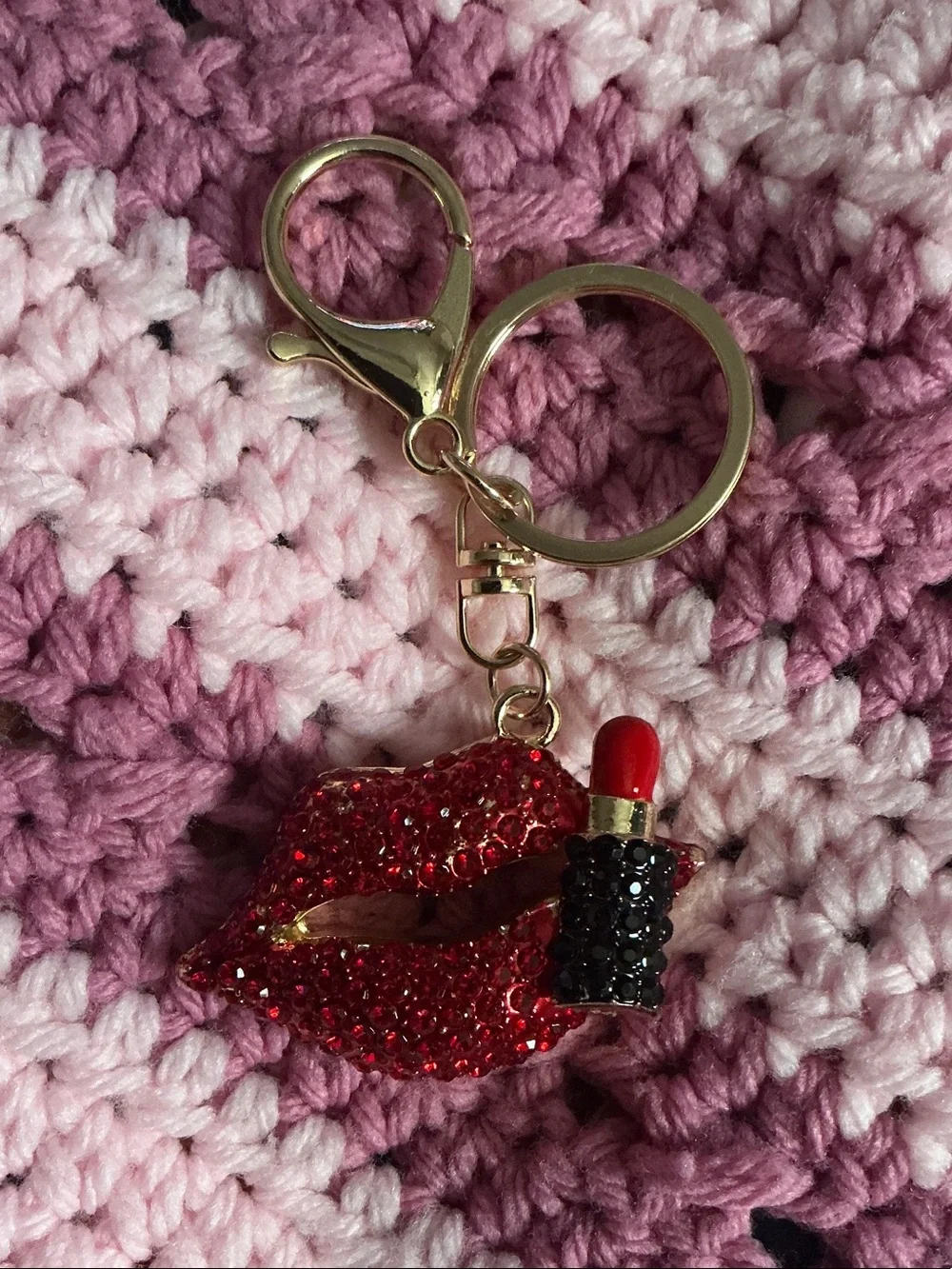 Red Lip & Lipstick Rhinestone Keychain Absolutely Stunning 🤩